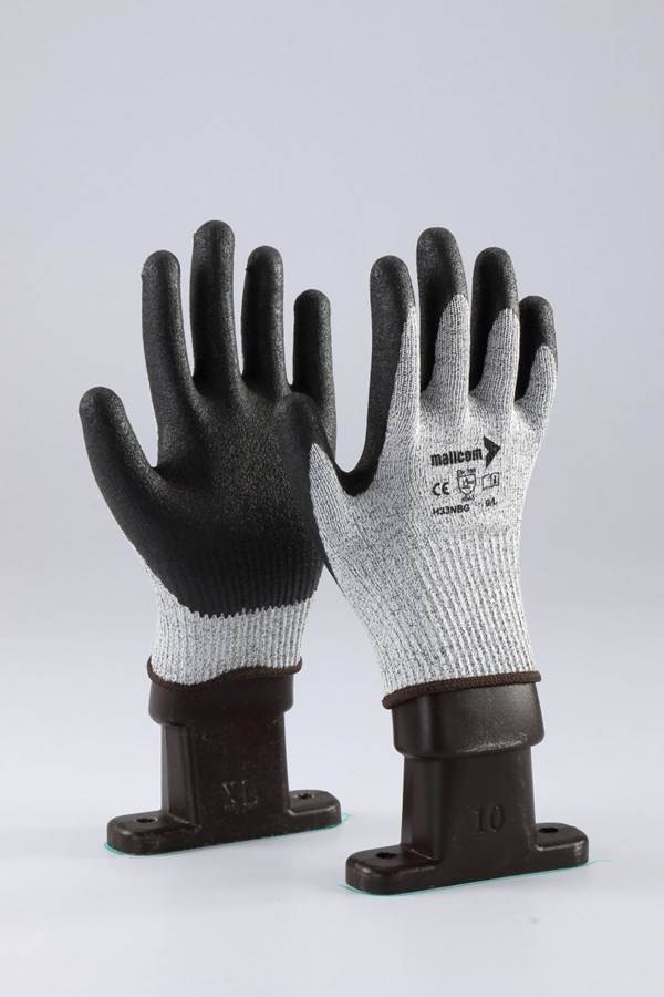 Mallcom H33NBG NBR coated Cut yarn glove